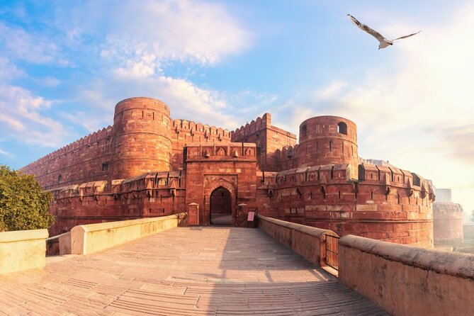 All Inclusive Private Taj Mahal Luxury Tour from Delhi by Car - Courtyard Agra meal break: how to eat well without guessing