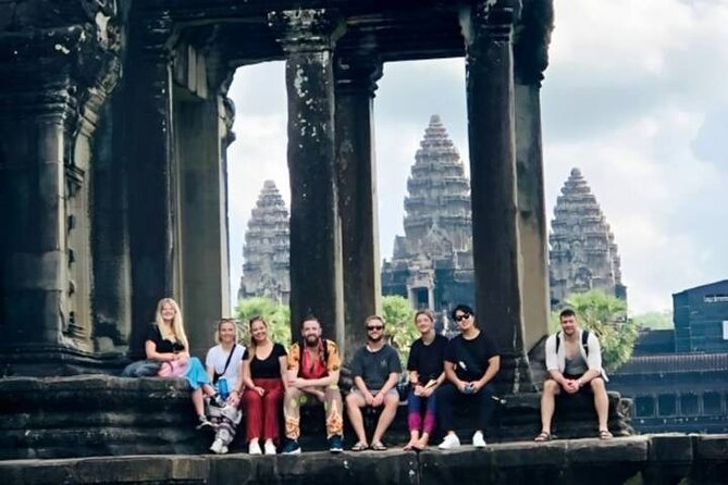 Angkor Wat Sunrise & 3 Main Temples with Breakfast – Small Group - Stop 1: Angkor Wat at dawn—what to look for during your ~4-hour highlight
