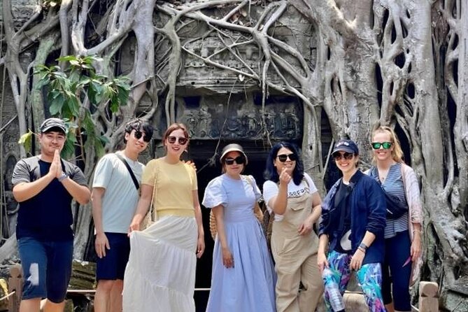 Angkor Wat Sunrise & 3 Main Temples with Breakfast – Small Group - Stop 2: Srah Srang breakfast—your planned break before the next temples