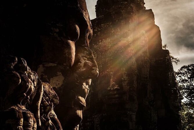 Angkor Wat Sunrise & 3 Main Temples with Breakfast – Small Group - Stop 4: Ta Prohm—photo time with a guide to help you read the scene