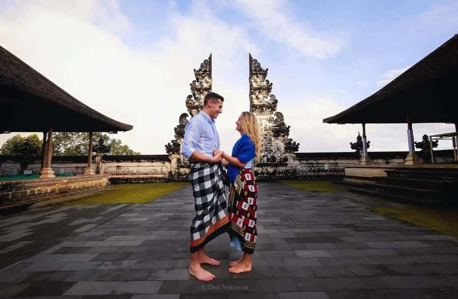 Bali: Besakih Temple & Lempuyang Temple Gates of Heaven Tour - Besakih Mother Temple: Bali’s largest complex, spiritual weight, and the 1963 eruption story