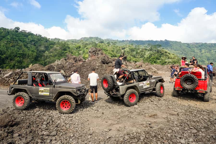 Bali/Mount Batur: Private Sunrise Jeep Tour & Hot Spring - How the private format changes your Mount Batur sunrise morning