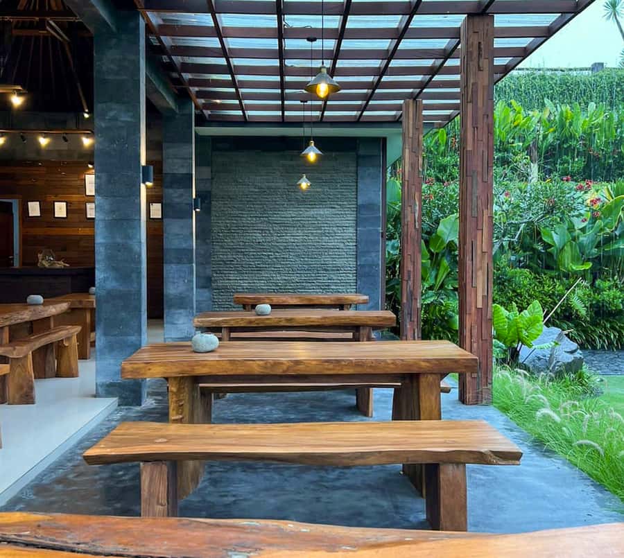 Bali: Mount Batur Sunrise Trek With Guide and Breakfast - Breakfast at the Summit: Simple, Hot, and Shockingly Important