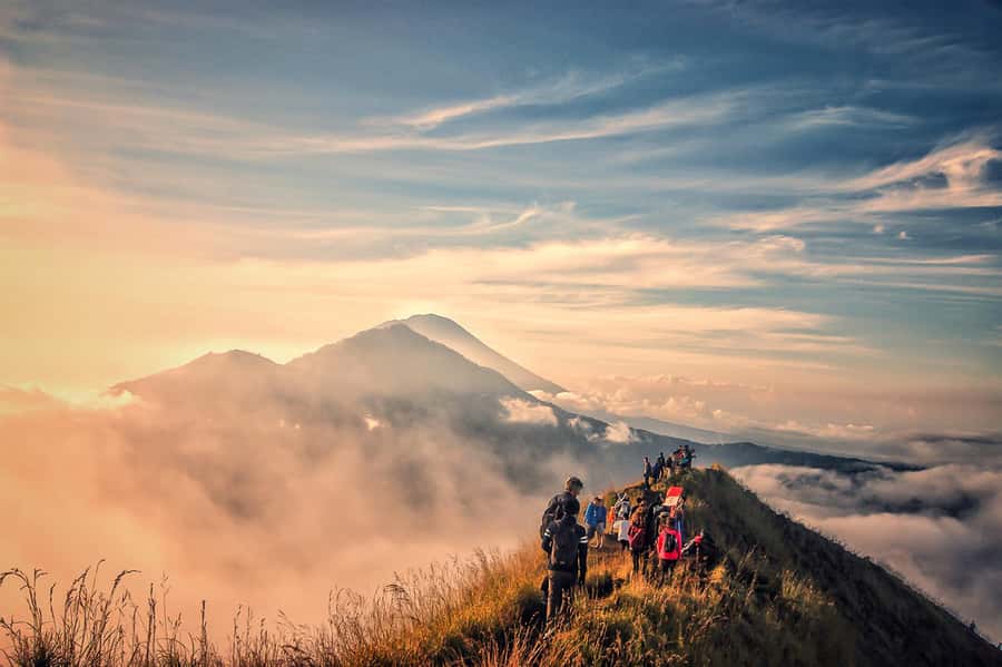 Bali: Sunrise Mount Batur Hike with Breakfast - The hike up: dark, steep, and very real