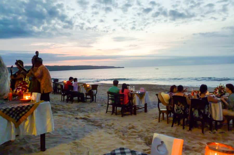 Bali Sunset: Uluwatu Temple, Kecak Dance and Jimbaran Bay - How to make this evening go smoothly (my practical checklist)
