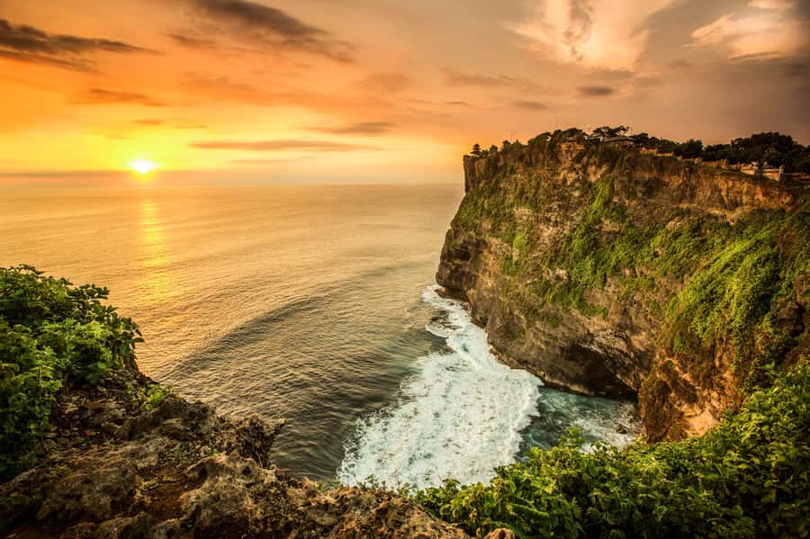 Bali Sunset: Uluwatu Temple, Kecak Dance and Jimbaran Bay - The drive plan: private pickup timing and how to avoid stress