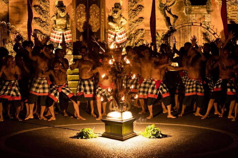 Bali: Ubud Kecak and Fire Dance Show Tickets - The Rhythm Engine: Voices, Chants, and the Slow-to-Fast Build