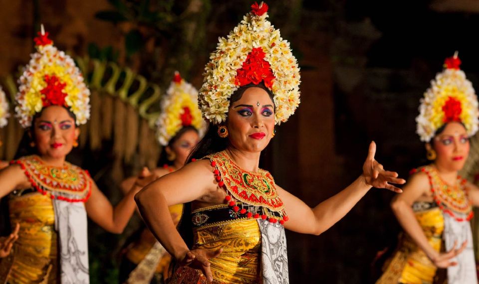 Bali: Ubud Palace Legong Dance Show Ticket - Where to go in Ubud: meeting point and getting inside