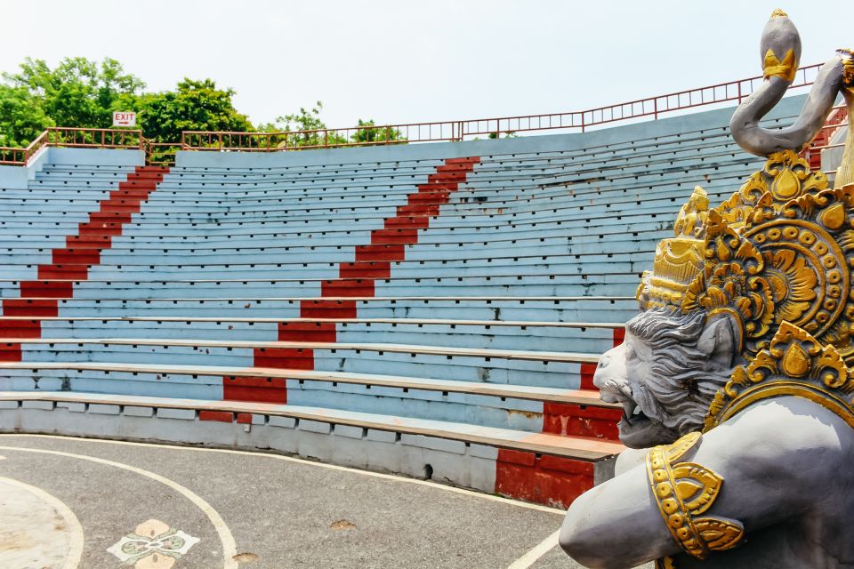 Bali: Uluwatu Kecak and Fire Dance Show Entry Ticket - Voucher redemption and seat strategy at the performance counter