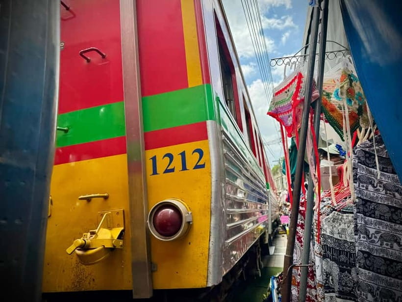 Bangkok: Floating Market and Train Market Experience - Longtail Boat Time Through Canals on the Way to Damnoen Saduak
