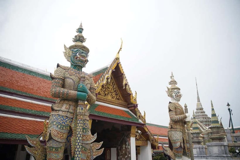 Bangkok: Grand Palace, Wat Pho, Wat Arun Sacred & Local Tour - Price and Value: What You Pay, What You Still Need to Pay