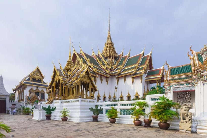 Bangkok: Grand Palace, Wat Pho, Wat Arun Sacred & Local Tour - Who This Tour Fits Best (and Who Might Want Another Option)