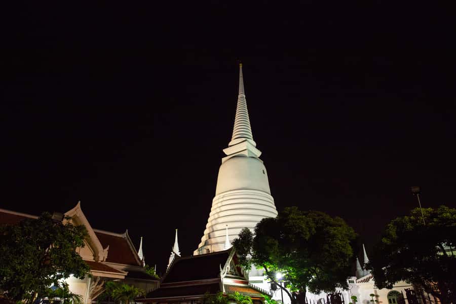 Bangkok: Markets, Temples and Food Night Tour by Tuk Tuk - Price and value for $77: what you’re paying for in real terms