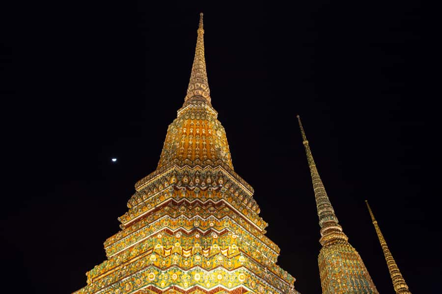 Bangkok: Markets, Temples and Food Night Tour by Tuk Tuk - Who this tour suits best (and who should skip it)