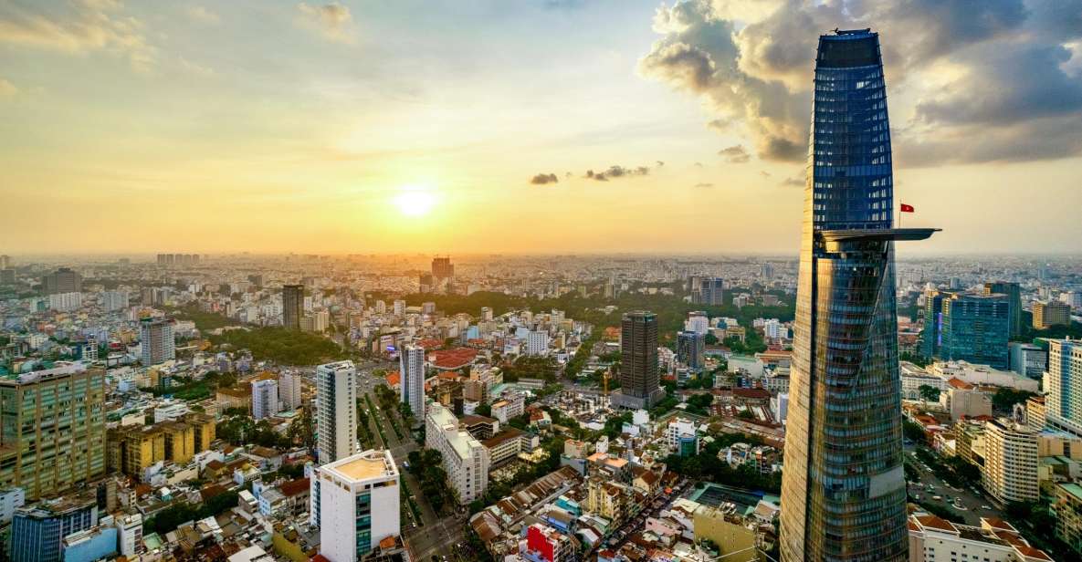 Bitexco Financial Tower: Saigon Sky Deck - Fast Track Ticket - Where the skydeck puts you in the city