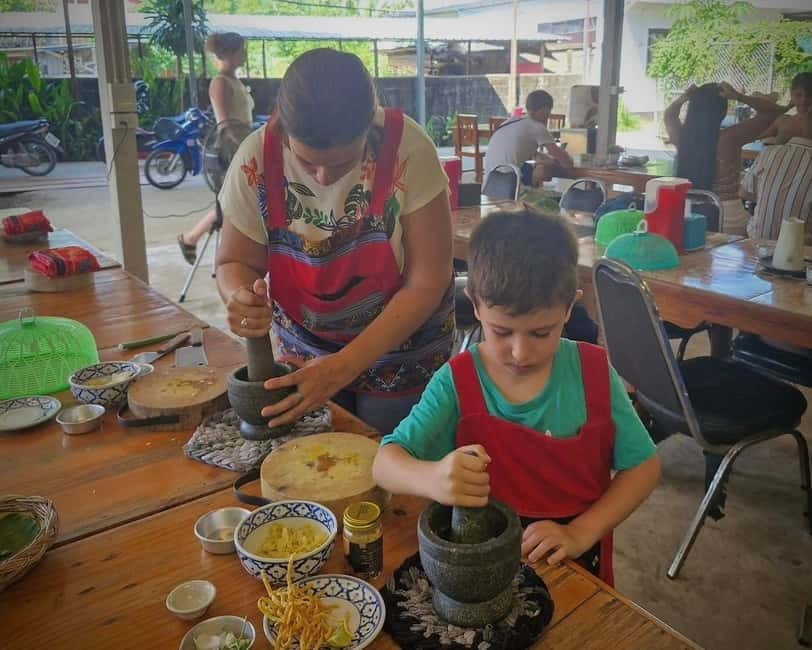 Chiang Mai: Cooking Class, Market and Thai Herbs Garden Tour - Spiciness, diets, and allergies: you can usually make it work