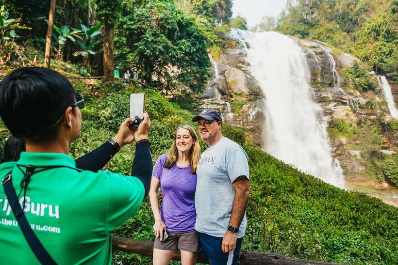 Chiang Mai: Doi Inthanon National Park Eco-Friendly Tour - Twin Pagodas (Nabhapolbhumisiri): royal dedication + serious viewpoints