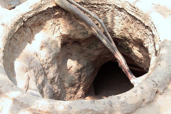 Cu Chi Tunnels and Mekong Delta Full Day Tour - Max 12 - Stop 1: Cu Chu Tunnels and the 3D movie warm-up