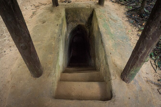 Cu Chi Tunnels Half-Day Tour: Big Group Vietnam War Experience - Ben Duoc Briefing: Documentary Film and a Real Sense of Purpose
