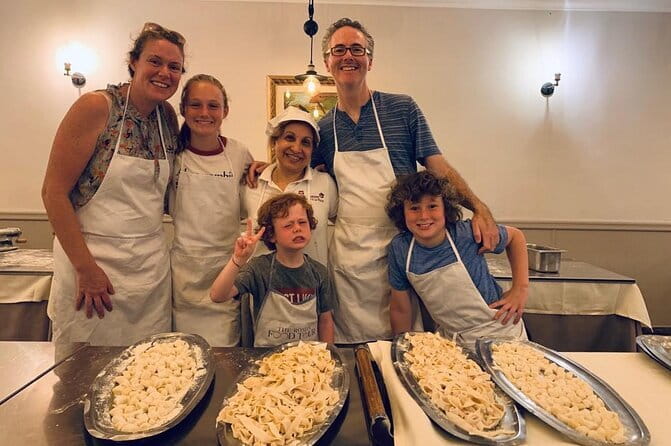 Florence: Cooking Class Pasta & Tiramisu Making Unlimited Wine - Exploring Santa Spirito after class (without forcing it)