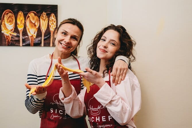 Florence: Pasta Cooking Class with Unlimited Wine - Chefs and Teaching Style: Names You Might Meet