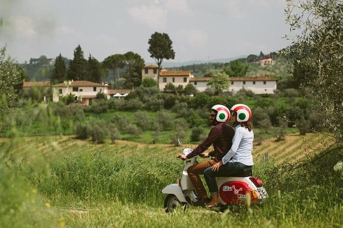 Florence Vespa Tour: Tuscan Hills and Italian Cuisine - Meeting in Florence: where your day starts
