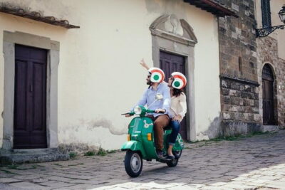 Florence Vespa Tour: Tuscan Hills and Italian Cuisine - Safety briefing and Vespa practice: your time before the fun
