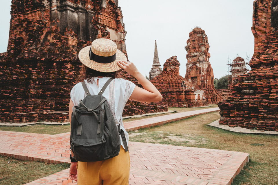From Bangkok: Ayutthaya & Ayothaya Floating Market Day Trip - Ayutthaya in One Day: What This Tour Gets Right