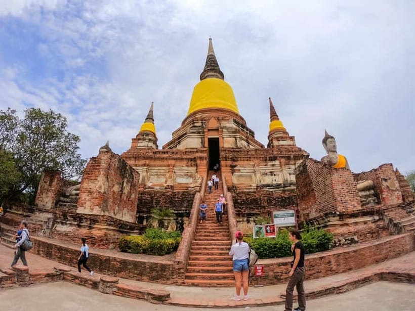 From Bangkok: Ayutthaya & Ayothaya Floating Market Day Trip - Wat Phra Sri Sanphet: The Grand Temple Moment