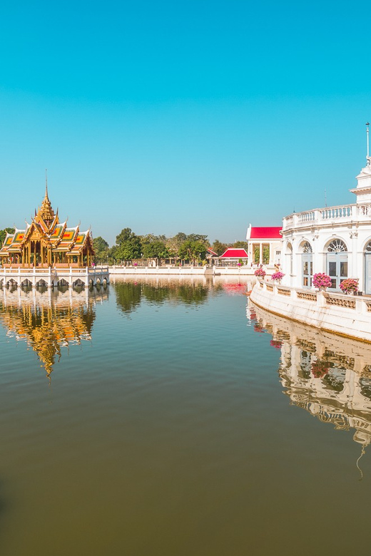 From Bangkok: Ayutthaya & Ayothaya Floating Market Day Trip - Wat Mahathat: The Buddha Head in a Tree