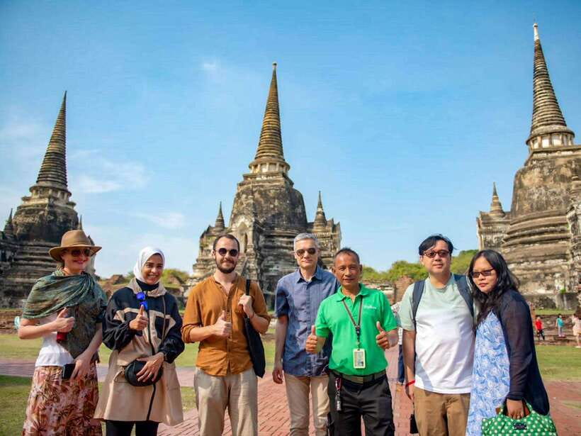From Bangkok: Ayutthaya Historical Park Guided Day Trip - Bang Pa-In Royal Palace: a smooth start on royal time