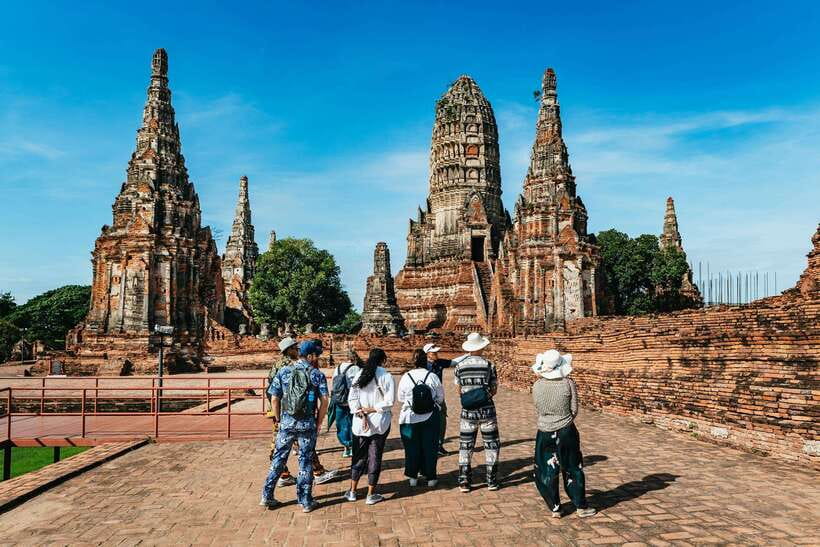 From Bangkok: Ayutthaya Temples Guided Tour with Lunch - Wat Lokaya Sutha: spotting the giant reclining Buddha