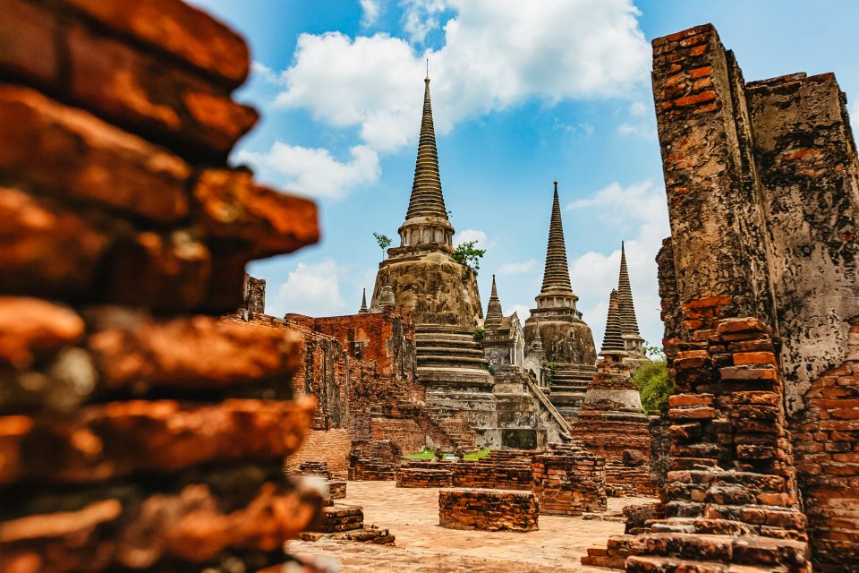 From Bangkok: Ayutthaya Temples Guided Tour with Lunch - Price and logistics: what you pay for at $28