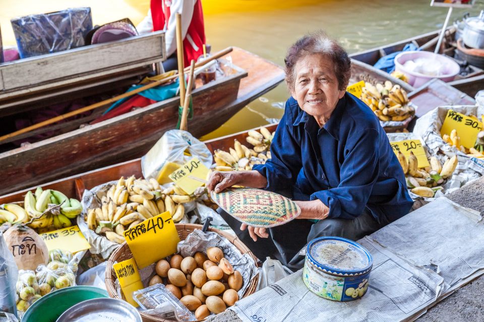 From Bangkok: Damnoen Saduak Floating Market Guided Tour - What to Eat at the Floating Market (and How to Order Smart)
