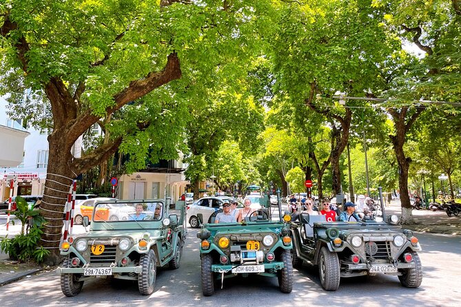 Hanoi Backstreet Jeep Tour : Hanoi HIGHTLIGHTS and HIDDEN GEMS - West Lake and Trúc Bạch area: the scenic reset