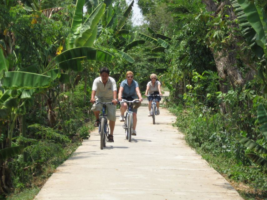 HCM: Mekong Delta, My Tho & Ben Tre Coconut Village - Vinh Trang Pagoda: A Quick Culture Stop Before the Water