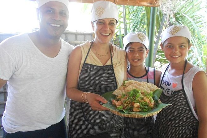 Hoi An Cooking Class(Market,BasketBoat Crabfishing&Cooking Class) - Pickup, Timing, And Getting Around: Know What You’re Signing Up For