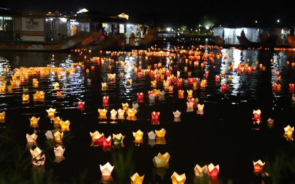 Hoi An : Hoai River Boat Trip by Night and Floating Lantern - Price and Value: Why This $8 Option Often Wins