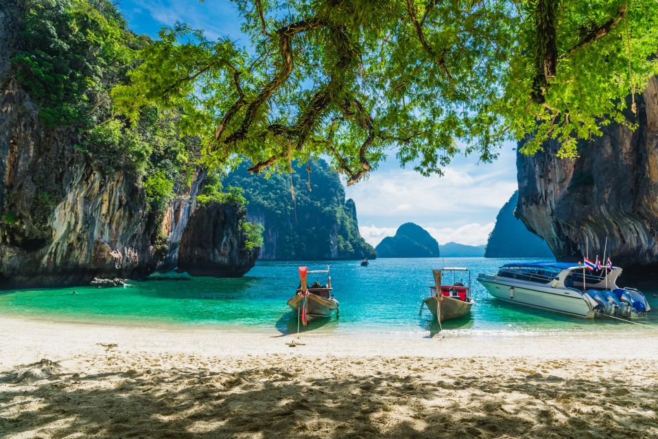 Krabi: Hong Islands Day Trip by Speedboat with Lunch - Speedboat comfort: quick water time and a few practical wear-now tips