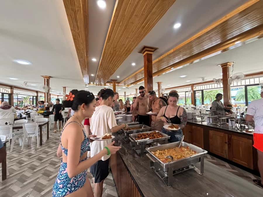 Krabi: Phi Phi & 4 Islands Sunset Tour by Speedboat - Monkey Beach Stop: Fun Photos, Real Wildlife Etiquette