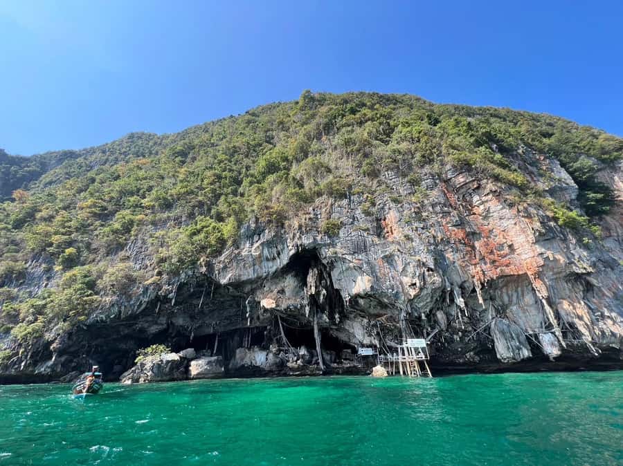 Krabi: Phi Phi & 4 Islands Sunset Tour by Speedboat - Pileh Lagoon Snorkeling: Turquoise Water and Limestone-Cliff Drama