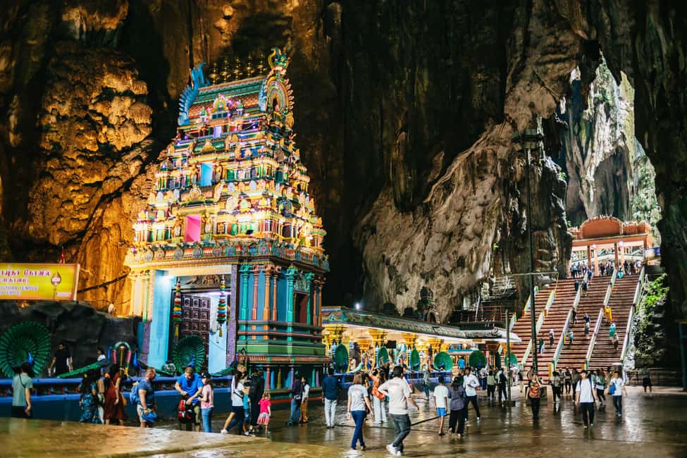 Kuala Lumpur Suburbs: Batu Caves Half-Day Tour (SIC) - First Look at Batu Caves: Lord Murugan and the 272-Step Staircase