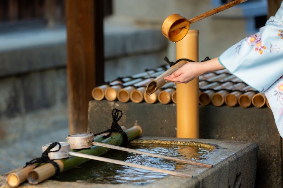 Kyoto: Tea Ceremony Ju-An at Jotokuji Temple - Grand Tearoom etiquette: shoes off, floor seating, and stools