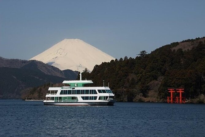 Mt Fuji & Hakone Cruise, Drum Show Bullet Train 1 Day from Tokyo - Mt Fuji 5th Station: Shrines, Torii Gates, and Photo Timing