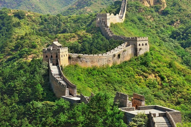 MuBus: Mutianyu Great Wall ENG/ESP/RUS Guided Bus Tour - Key things that make this MuBus tour work