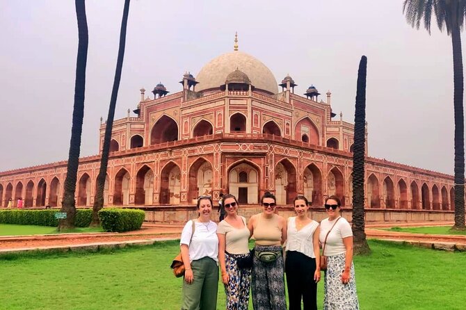 Old & New Delhi Private Tour - Half or Full Day (Rated Excellent) - The Backbone of the Day: Private Car, Live Guide, and Real Timing