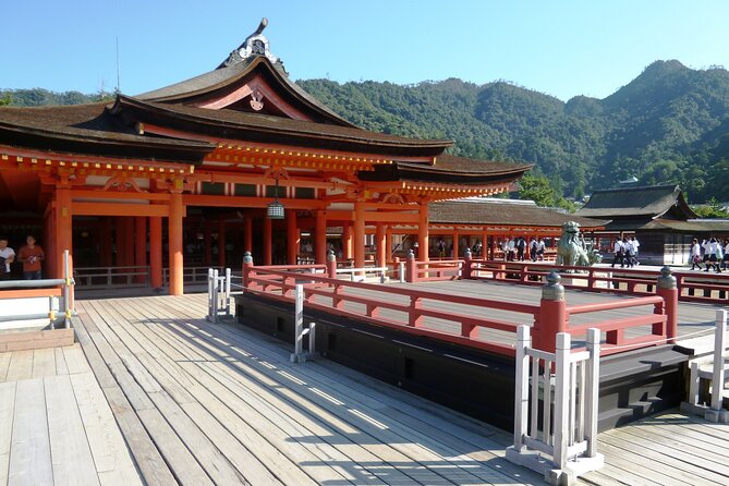 Peaceful Hiroshima & Miyajima UNESCO 1 Day Bus Tour - Itsukushima Shrine: The Famous Torii and the Sea-Built Shrine Feeling