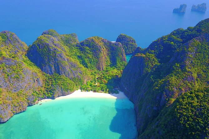 Phi Phi Islands Adventure Day Trip w/ Seaview Lunch by V. Marine - Speedboat comfort: bumpy ride strategy, gear, and safety basics