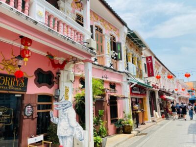 Phuket: Guided Tour of Phuket City with Hotel Transfers - Karon Viewpoint: your fast, high-angle photo payoff