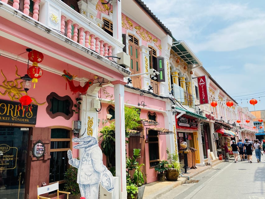 Phuket: Guided Tour of Phuket City with Hotel Transfers - Karon Viewpoint: your fast, high-angle photo payoff